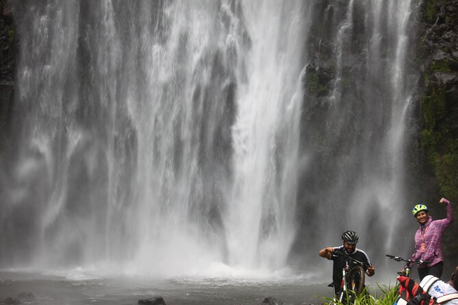 Materuni Village Tour | Materuni waterfalls | materuni coffee tour - Picnic Lunch at the Falls: Eating Where the Story Happens