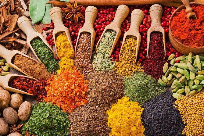 Mnemba Dolphin Tour, Clear Kayak, Cooking Class, Horse Riding - Jambo Spice Farm Tasting, then Shabuta’s Swahili Cooking Class