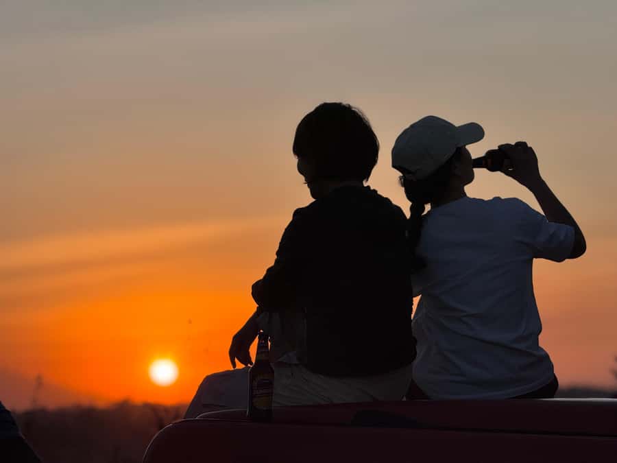 Moshi: Sunset Chill with Drinks and Roundtrip Transfer - Guides, drivers, and the group vibe at sunset