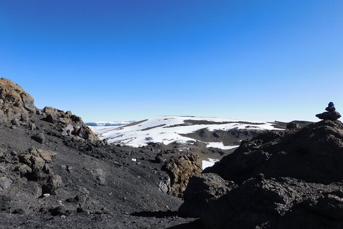Mount Kilimanjaro - Machame route - Day 3: Shira to Kibo zone, Lava Tower, Arrow Glacier, and Barranco Camp (3850m to 3950m)