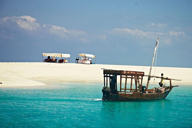 Nakupenda Beach Tour - The Private Tent Break: Fruits, Soft Drinks, and Shade