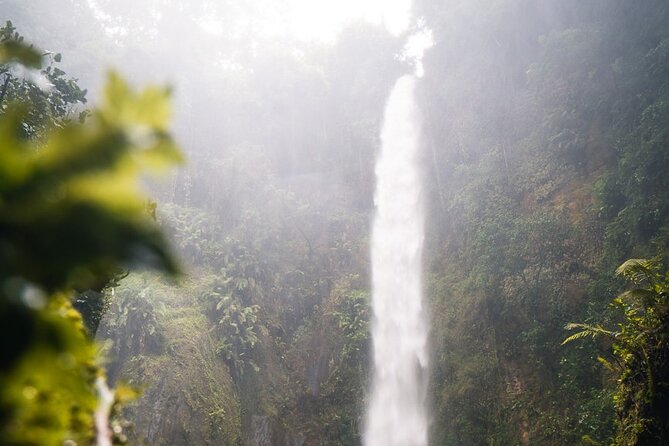 Napuru Waterfalls - The 8:00 am start, pickup, and how the timing actually works