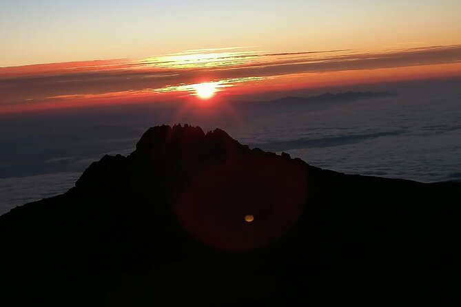 Private 7 Days Kilimanjaro Climbing via Lemosho Route - Day 4 up Barranco Wall toward Karanga Valley and the Mweka connection