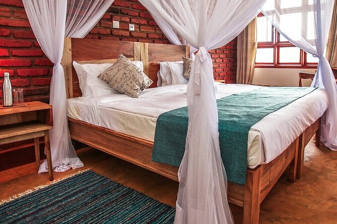 Private Multi Day Serengeti Safari - Arusha send off and a town tour before you fly