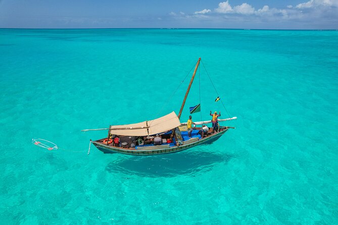 Private/Sharing: Snorkeling with Dolphins Sandbank in Mnemba - From Kendwa to Mnemba on a traditional dhow