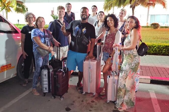 Private Transfer from Abeid Amani Karume Airport to Zanzibar - Your driver will actually be waiting: sign pickup and flight tracking