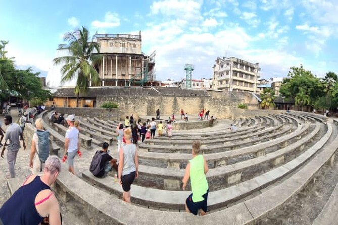 Private Zanzibar Stone Town Historical Tour - Freddie Mercury Museum: pop music framed by place