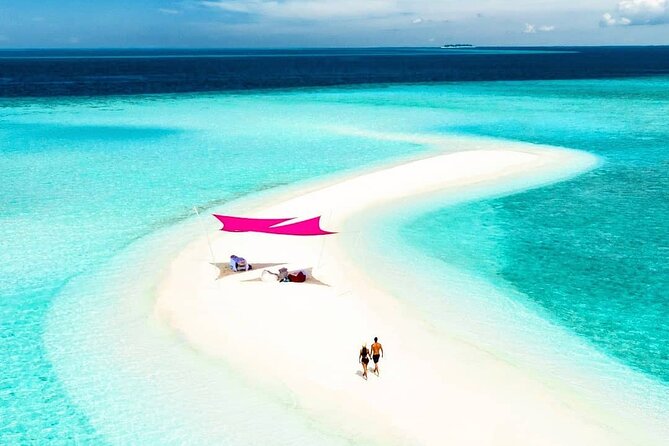 Safari Blue Private Full-Day Tour - Dhows, safety gear, and snorkeling in calm shallow water