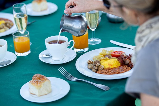 Serengeti Balloon Safari and authentic bush breakfast - Price and Value: Is $550 a Fair Deal?