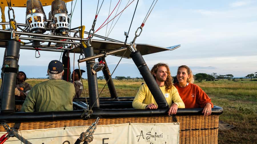 Serengeti: Hot Air Balloon Flight with Champagne Breakfast - Key moments you will remember from the Serengeti balloon safari