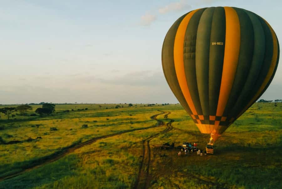 Serengeti: Hot Air Balloon Flight with Champagne Breakfast - Dawn as Your Scenic Backdrop, Not Just a Time of Day