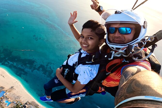 Skydive Zanzibar | Tandem Skydive - From Kendwa Rocks to the Plane: How the Timing Really Works