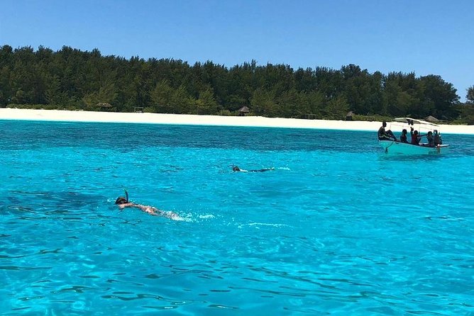 Snorkeling at Mnemba Atoll - Hotel pickup and the private boat charter: less hassle, more time in the water