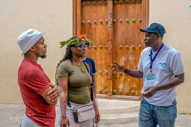 Spice Farm with Stone town Private Tour - Tangawizi Spice Farm: where the tour turns from photo stop to real learning
