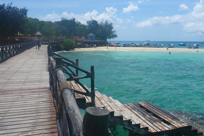 Stone Town and Prison Island from Zanzibar - Freddie Mercury House stop: you may love it, just plan for the ticket