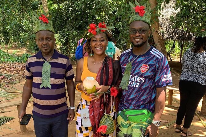 STONE TOWN and SPICE FARM TOUR ( Lunch Included ) - Getting started: pickup, private group, and mobile ticket