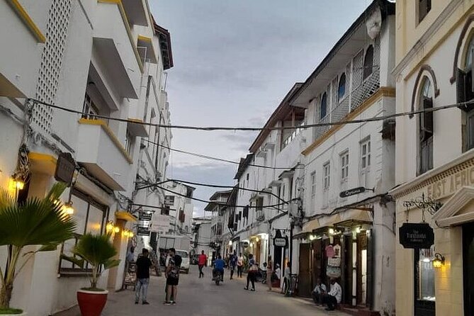 Stone Town and Spice Tour in Zanzibar - Key moments and why they matter