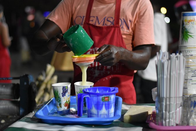 Stone Town Evening Walk Tour With Visit Food Markets - How the Guide Turns Chaos Into a Simple Food Plan