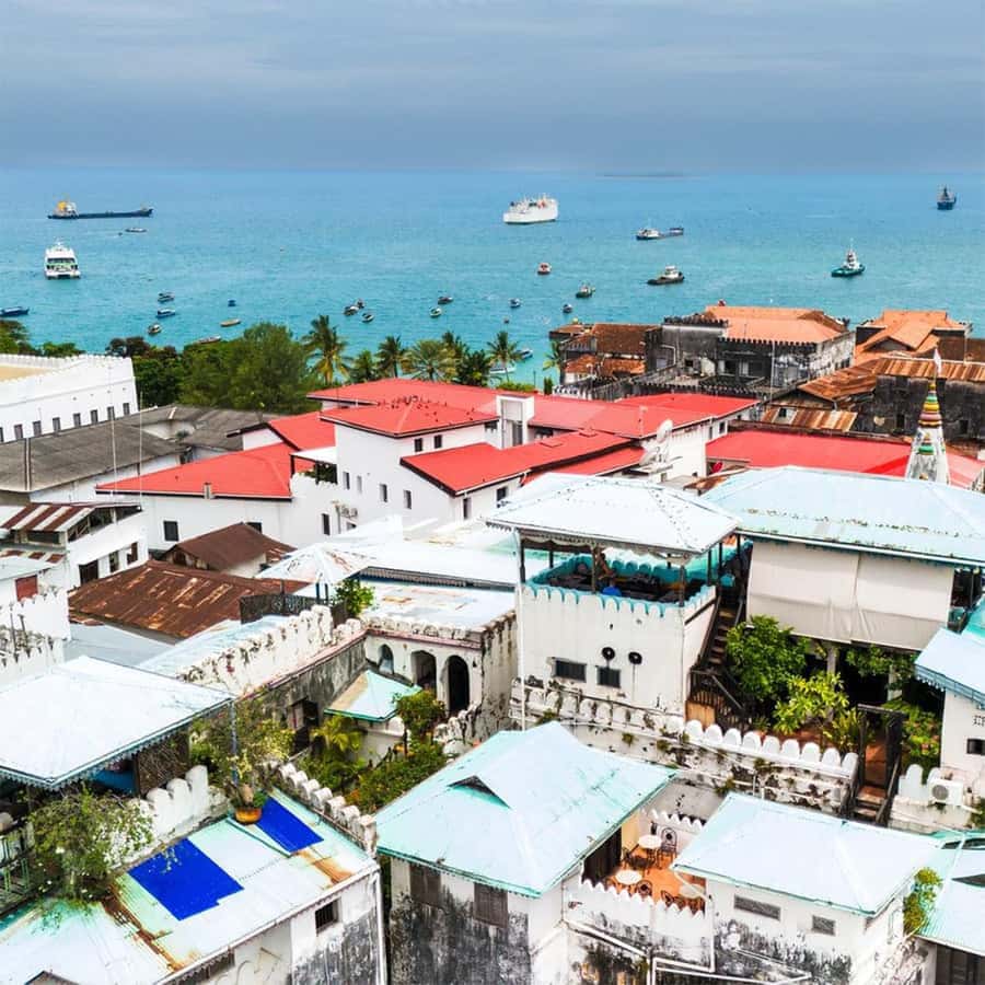 Stone Town Guided Tour: Culture, Slave Market & Spice Market - Old Fort and the House of Wonders: Architecture You Can Read