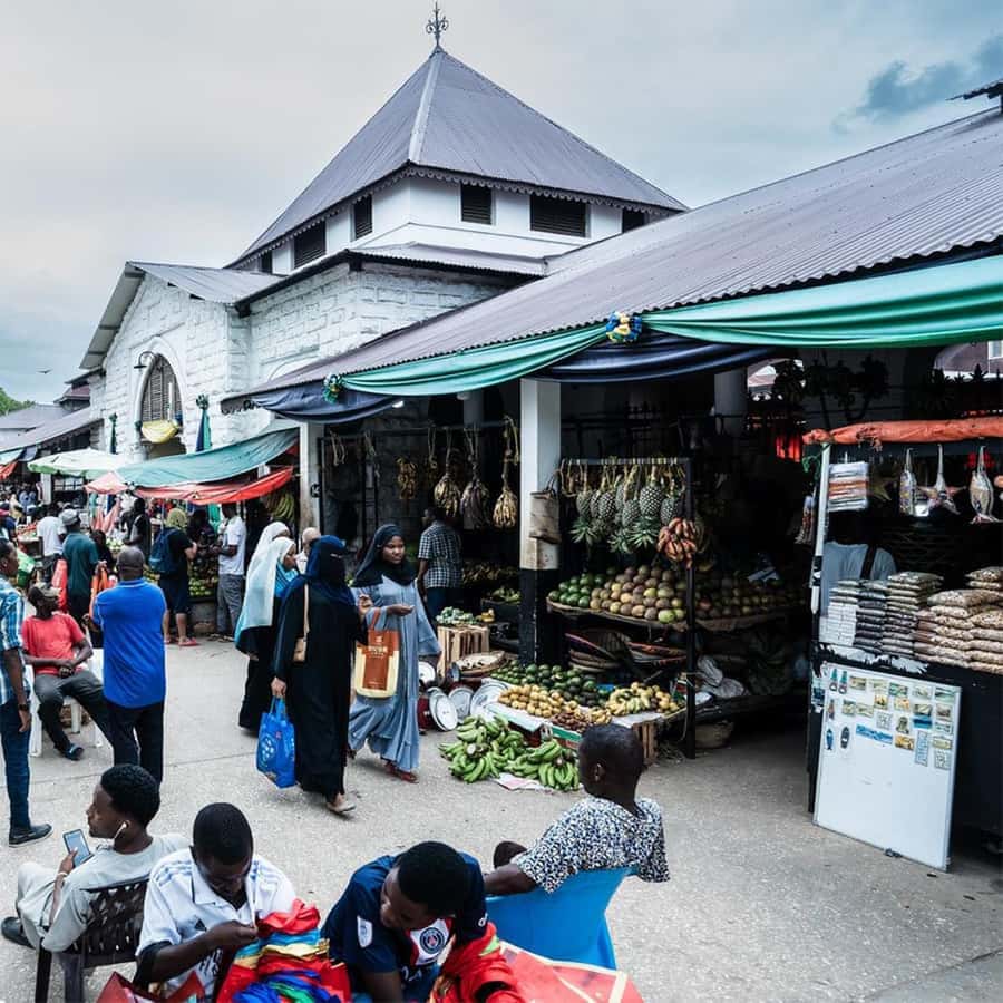 Stone Town Guided Tour: Culture, Slave Market & Spice Market - Sultan’s Palace Museum and the Surrounding Cultural Mix