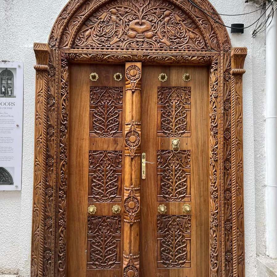 Stone Town Guided Tour: Culture, Slave Market & Spice Market - Anglican Cathedral: A Familiar Landmark in a Foreign-Feel City