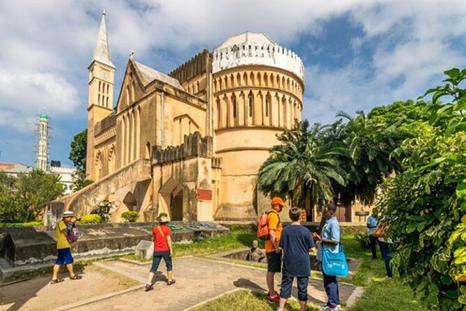 Stone Town & Spice Tour, Zanzibar secrets with Lunch - Zanzibar - Getting your bearings in the Old Market area