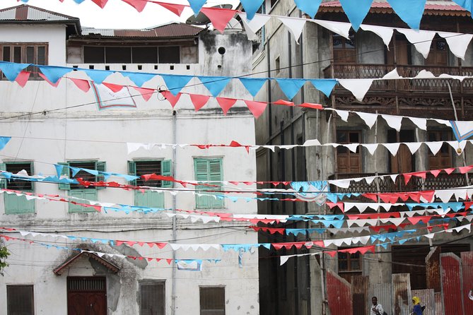 Stone Town Walking Tour in Zanzibar - Jaw’s Corner: a recognizable stop before you head back