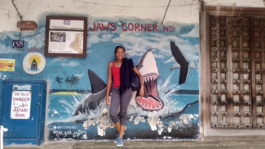 Stonetown Historical Walking Tour & Traditional Lunch - City market and live fish auctions: where the real action is