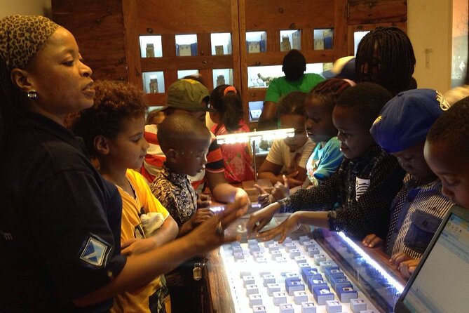 Tanzanite experience tour - Tanzanite shopping in Arusha - Pickup, limited groups, and the human part of shopping in Arusha