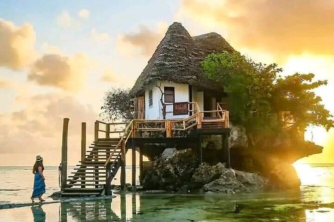 The Rock Restaurant - Food and drinks are on you, and table reservations are your job