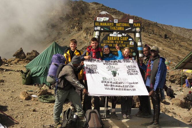 The Ultimate 8-day Lemosho route Climbing Kilimanjaro - What to pack and how to prepare (without over-inventing it)