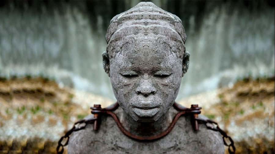 Walking in Stone Town with a Expert Tourguide - Forodhani Gardens to Stone Town courtyards: a tight 2-hour route