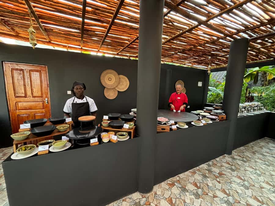 Zanzibar: 1 Day Pass all inclusive island Resort experience - Restaurant Access and All-Inclusive Meal Plan for One Day
