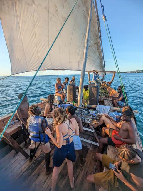 Zanzibar: African Sunset Boat Party in Zanzibar Music, Views - Sunset Boat Party on Zanzibar: The Quick Picture