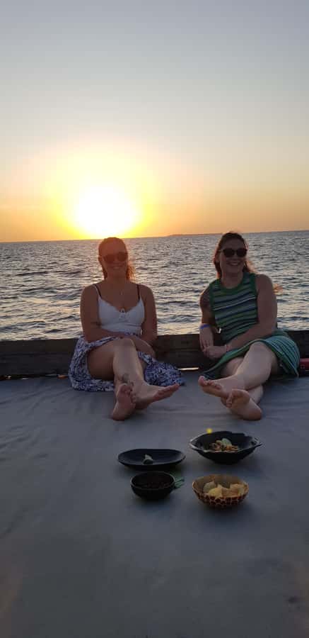 Zanzibar City: Sunset Sailing Tour with Snacks and Drinks - The 3-hour flow: what happens before, during, and after the sunset