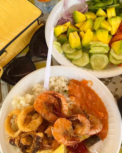 ZANZIBAR NAKUPENDA SANBANK BEACH WITH BBQ LUNCH - The beach barbecue lunch: seafood, fruit, and non alcoholic drinks