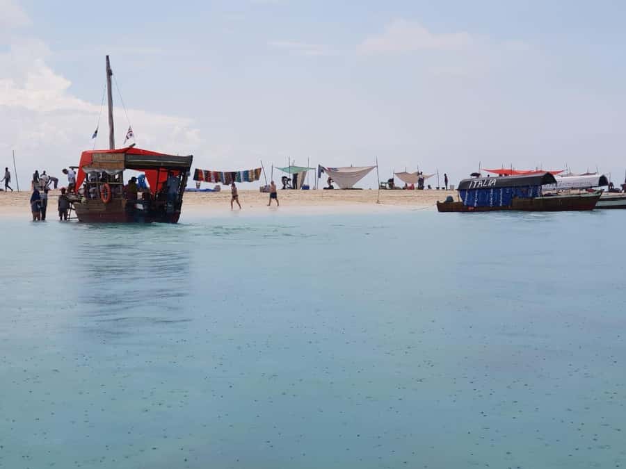 Zanzibar: Nakupenda Sandbank and Prison Island Tour & Lunch - Snorkeling after lunch, with gear already provided