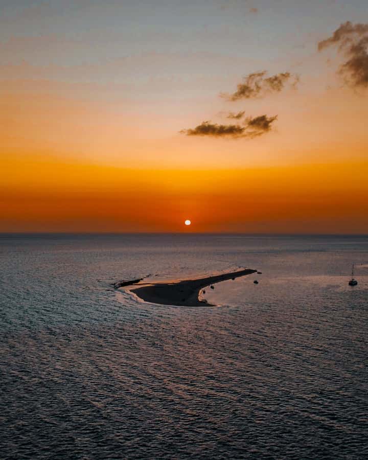 Zanzibar: Nakupenda Sandbank Day Trip with Snorkeling - Old Fort meeting point, pickup timing, and your best move