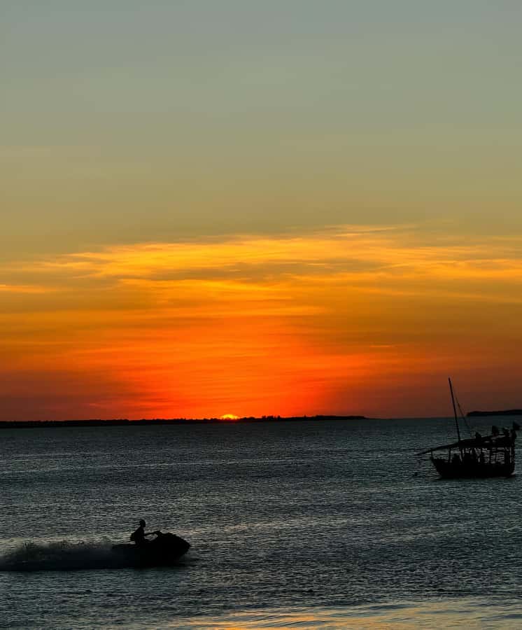 Zanzibar: Nungwi and Kendwa Sunset Dhow Cruise - Kendwa sunset free time: why it matters and how to use it well