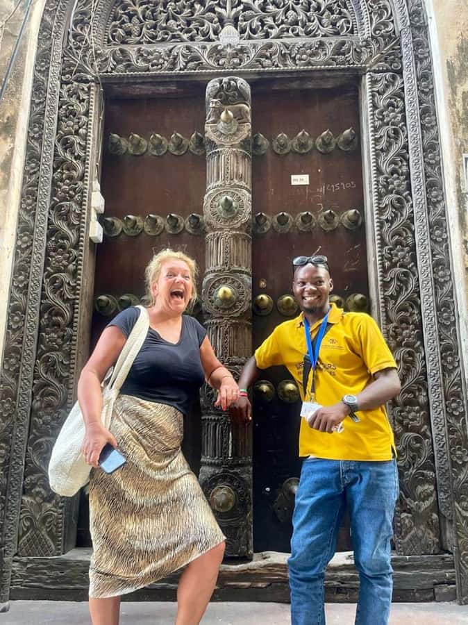 Zanzibar: Prison Island, Nakupenda, Stone Town Trip with BBQ - BBQ seafood lunch on the sand: good food, simple and satisfying