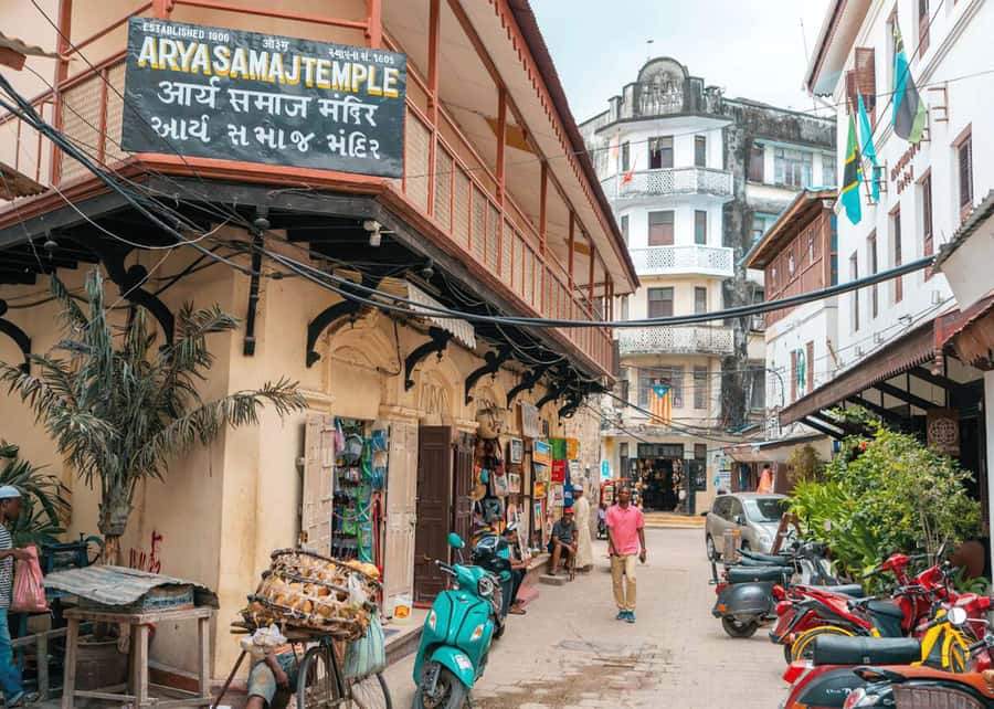Zanzibar Prison Island , Stown Town & Nakupenda (Sandbank) - Stone Town walking safari: prison ruins and historic streets on foot