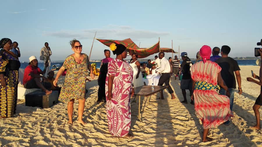 Zanzibar: Prison Island Tour with Lunch on the Sandbank - Prison Island by the water: what you’ll actually see and learn