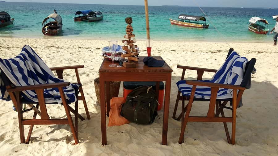 Zanzibar: Prison Island Tour with Lunch on the Sandbank - Who this tour suits best, and who should think twice