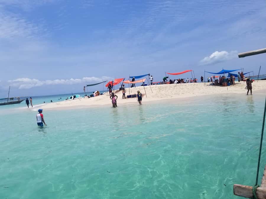 Zanzibar: Safari Blue Day Tour Snorkeling With BBQ Lunch - Fumba Dhow Cruise and the First Break Before Snorkeling
