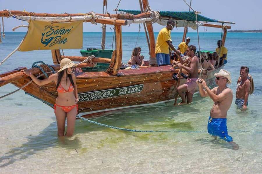 Zanzibar: Safari Blue Full-Day Exploration - Timing, group size, and what the 8-hour schedule really means