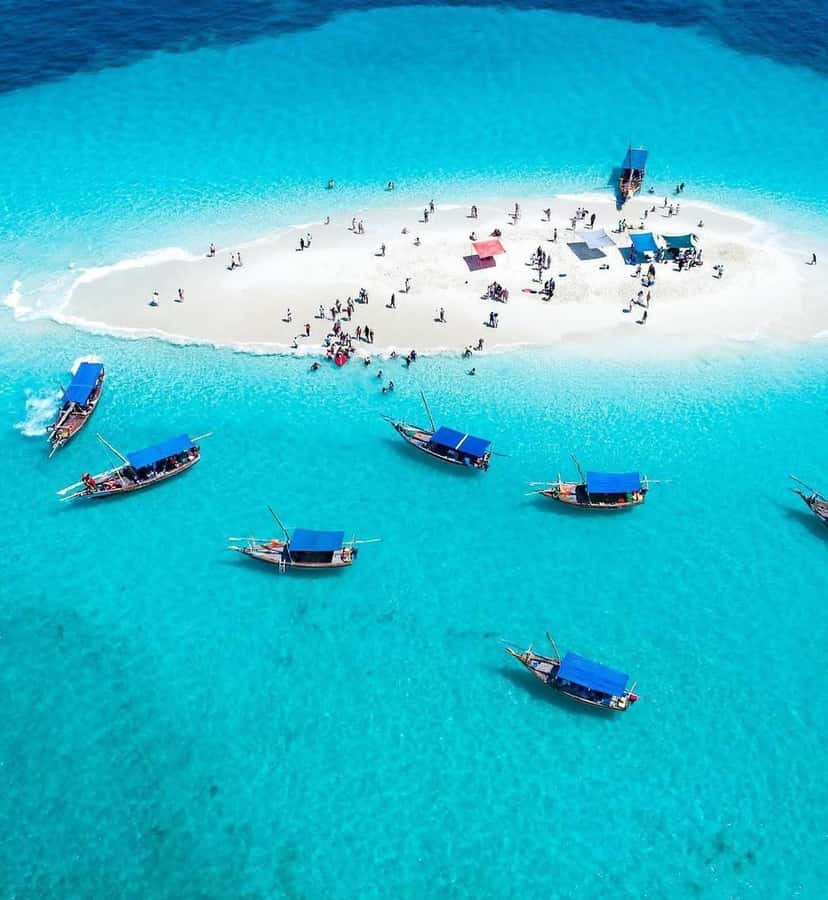 Zanzibar: Safari Blue Lagoon Trip with Snorkeling and Lunch - Kwale Sandbank: where the white sand meets the sea