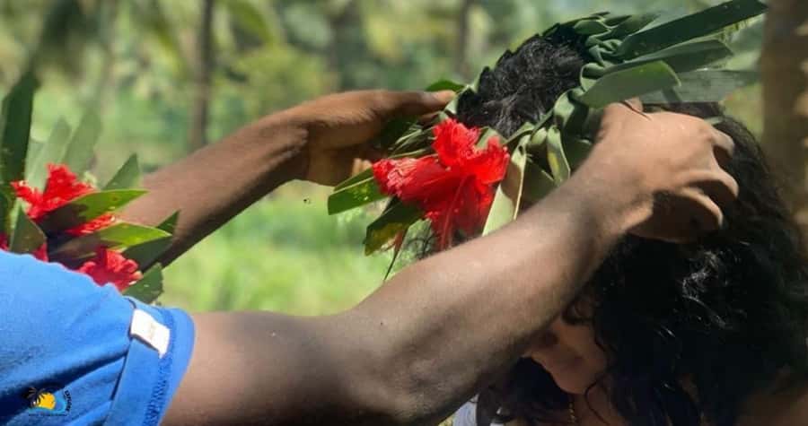 Zanzibar: Spice Farm Tour with Cooking lesson - Spice tasting with fruit: the smell game that teaches you fast