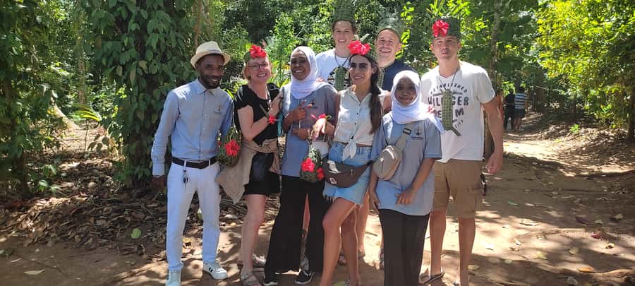 Zanzibar: Spice Farm Tour with Traditional Cooking Lesson - A 3-Hour Dose of Zanzibar Spice Freshness in Unguja South