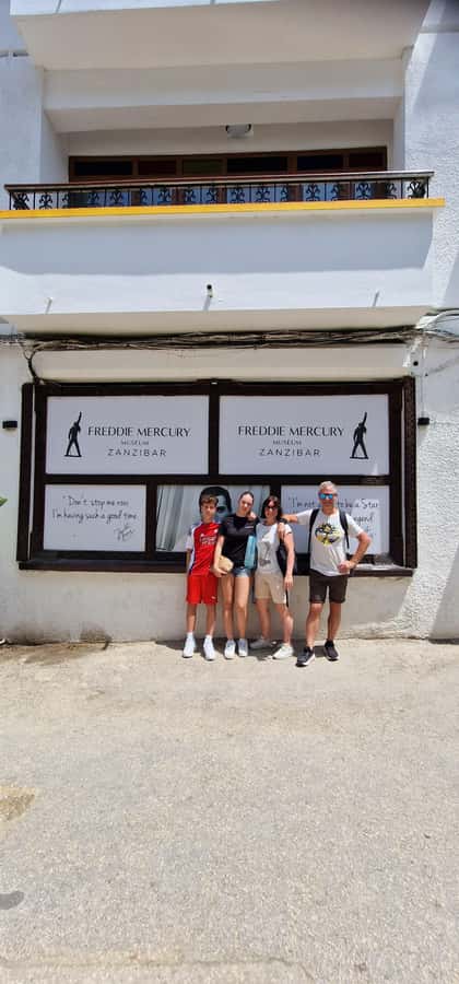 Zanzibar: Stone Town Heritage & Slave Market Tour - Tanzanite Museum: understanding the blue gemstone story