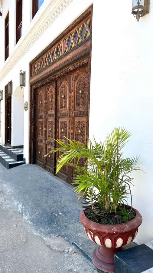 Zanzibar: Stone Town History Walking Tour with a Local Guide - Why Stone Town Works Best on Foot